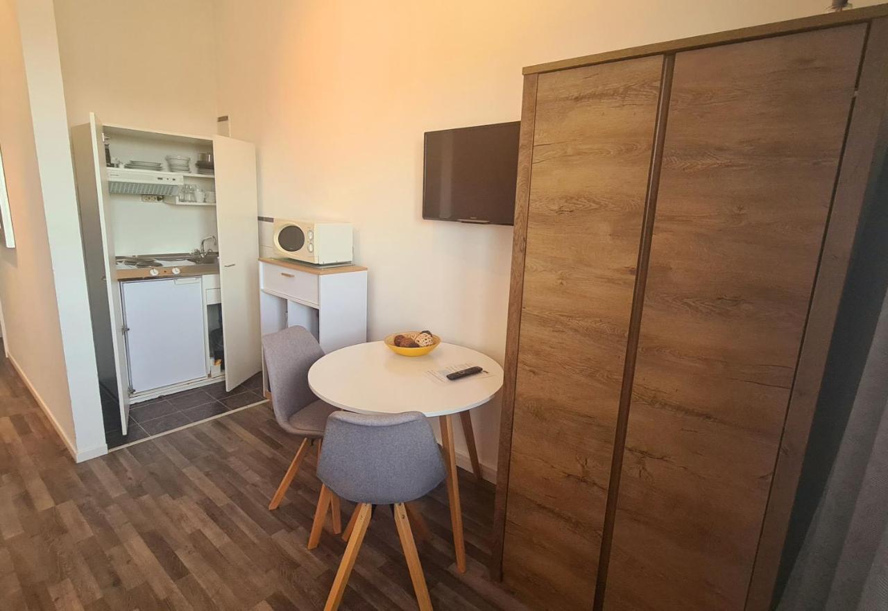 Horn Gaestehaus Leinfelden-Echterdingen Bagian luar foto