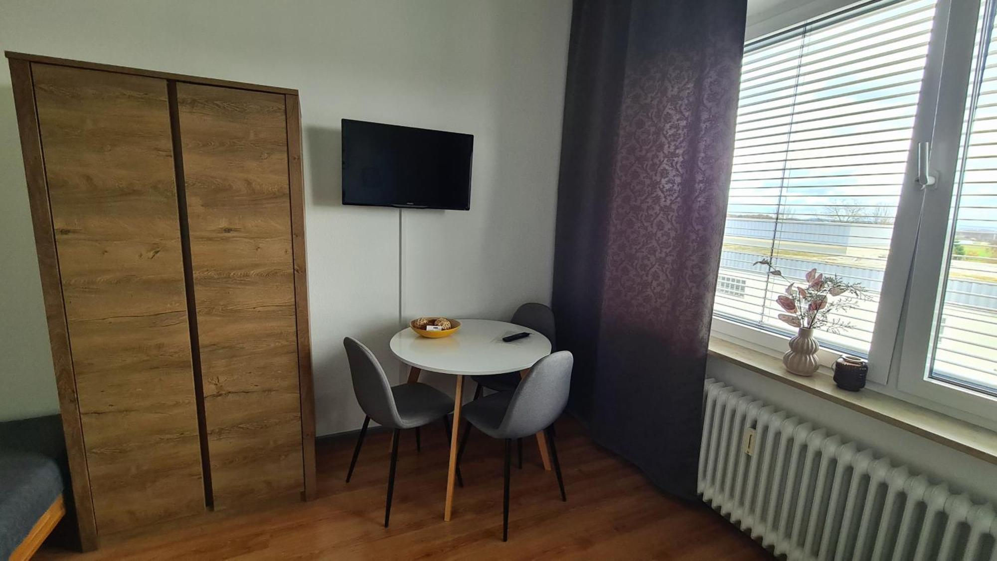 Horn Gaestehaus Leinfelden-Echterdingen Bagian luar foto