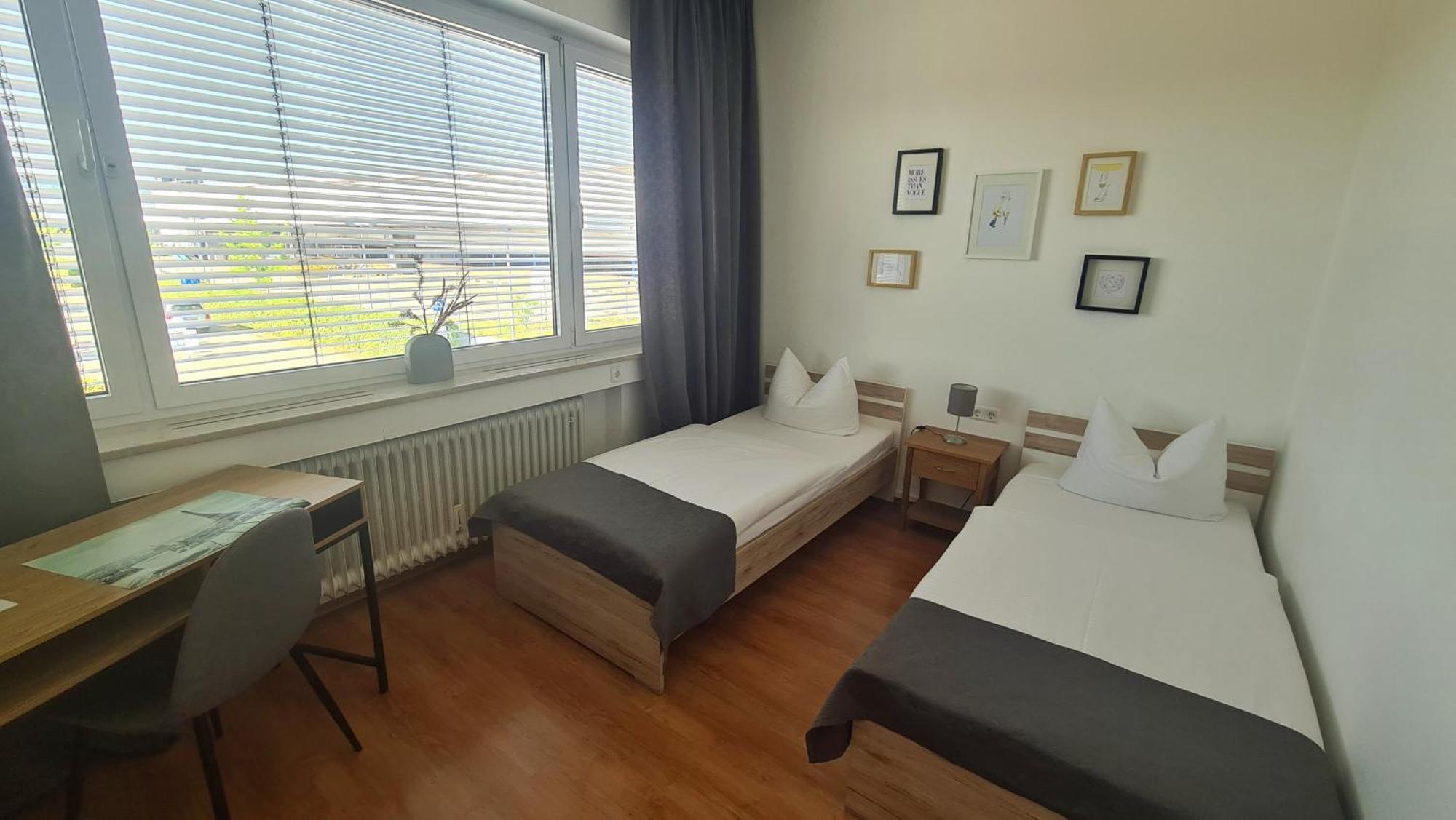 Horn Gaestehaus Leinfelden-Echterdingen Bagian luar foto