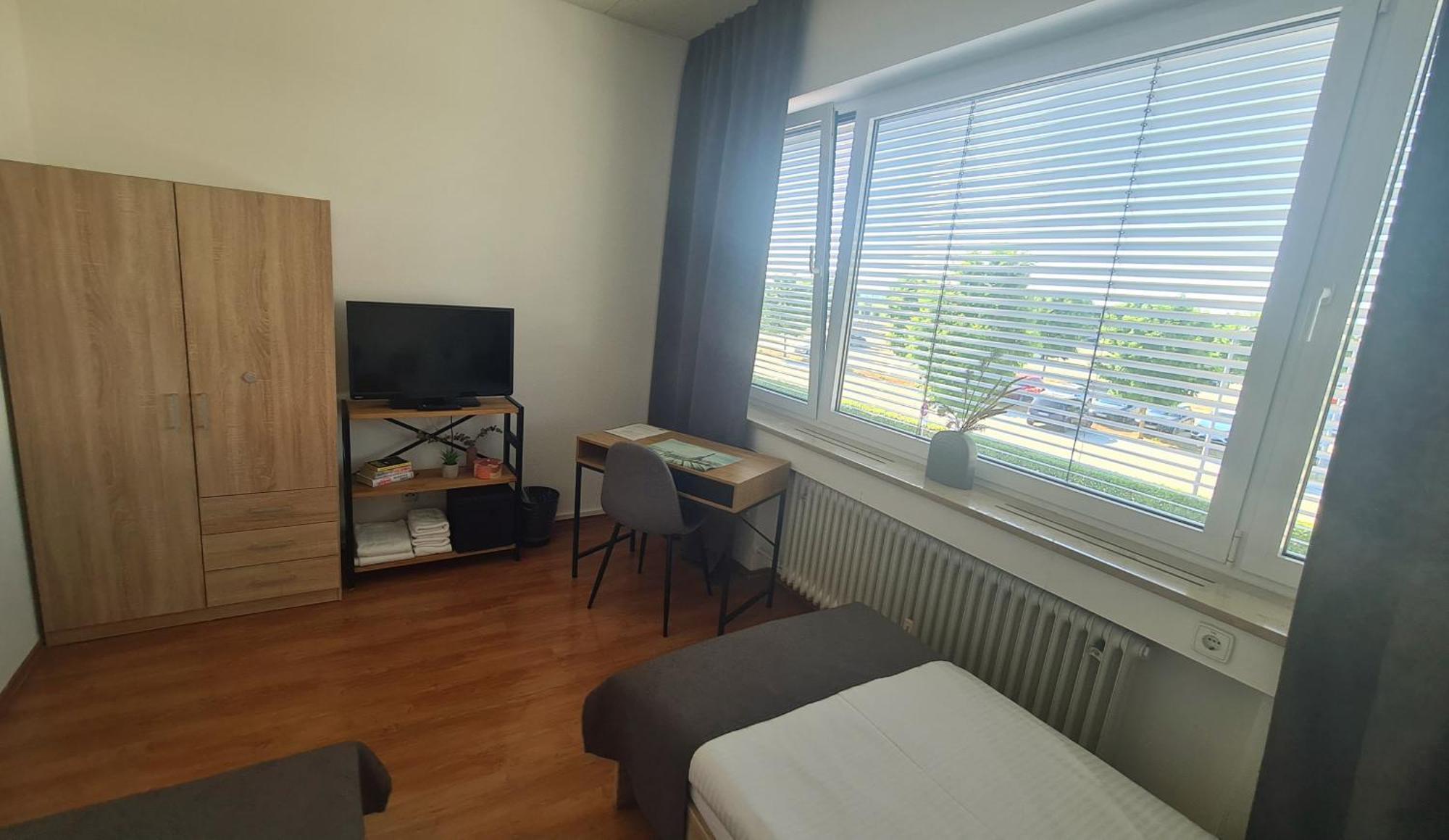 Horn Gaestehaus Leinfelden-Echterdingen Bagian luar foto